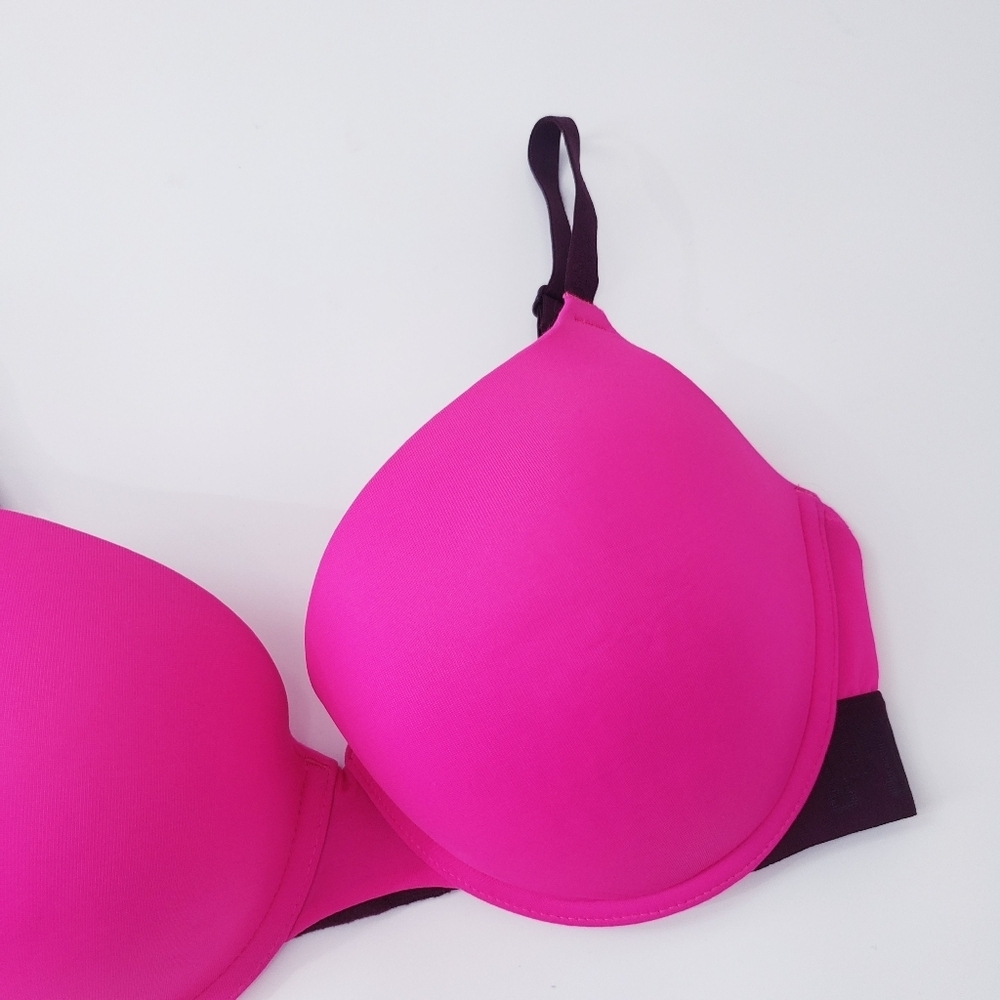 PINK Victoria's Secret Wear Everywhere Pushup Hot Pink Bra - Picture 2 of 8